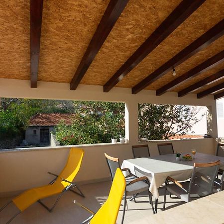 Apartman Marel Zrnovnica Ngoại thất bức ảnh