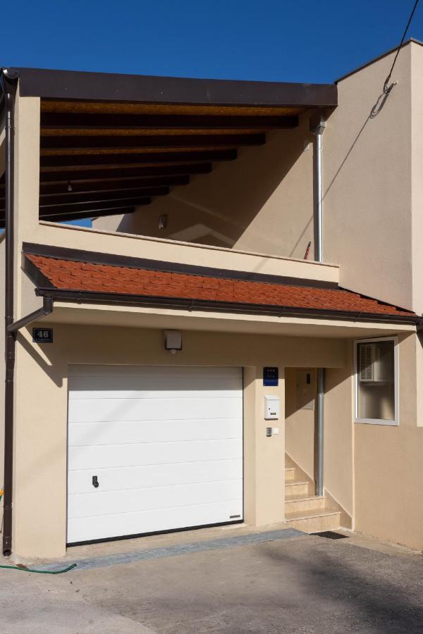 Apartman Marel Zrnovnica Ngoại thất bức ảnh